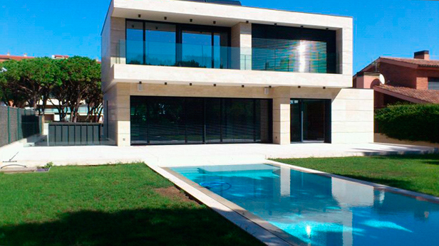 casa-messi-123 casa-messi-123