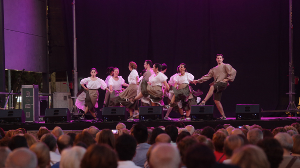 ESBART-030716 ESBART-030716