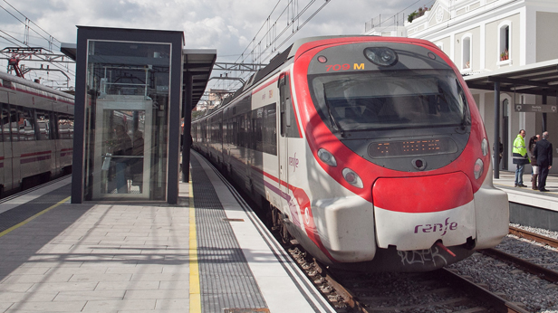 estacio-renfe-gava-101116 estacio-renfe-gava-101116