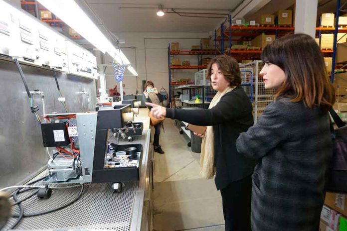 L’alcaldessa visita Ascaso Factory