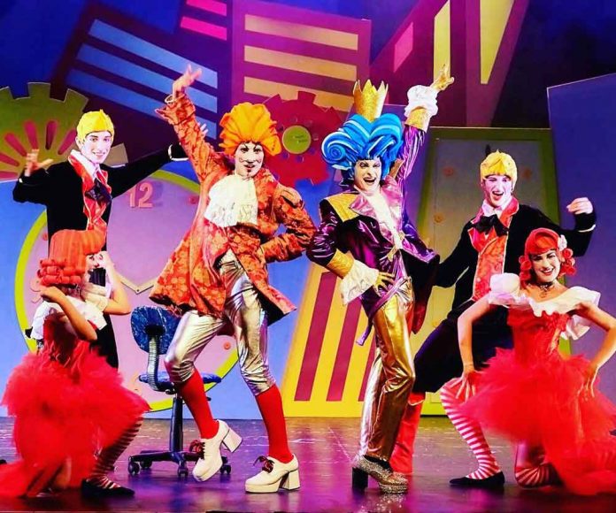 Nou espectacle Roda vestit emperador