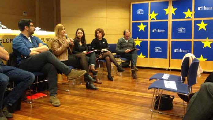 Gavà participa de la taula rodona per una mort digna