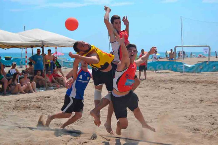 Inscripcions obertes al XI Torneig Handbol Platja