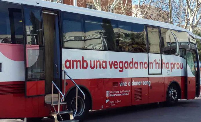 La unitat mòbil de donació de sang visita Gavà