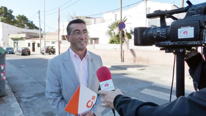 Ciutadans pide colegios electorales para Ca n’Espinós y La Sentiu