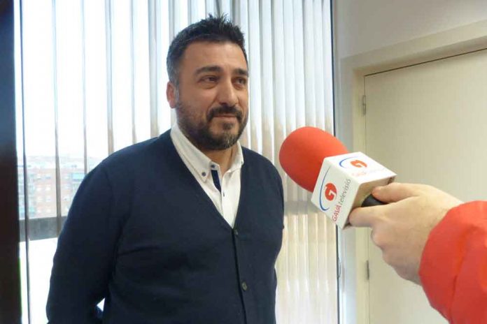 El PSC pide al Govern “que trabaje por las cosas que importan”