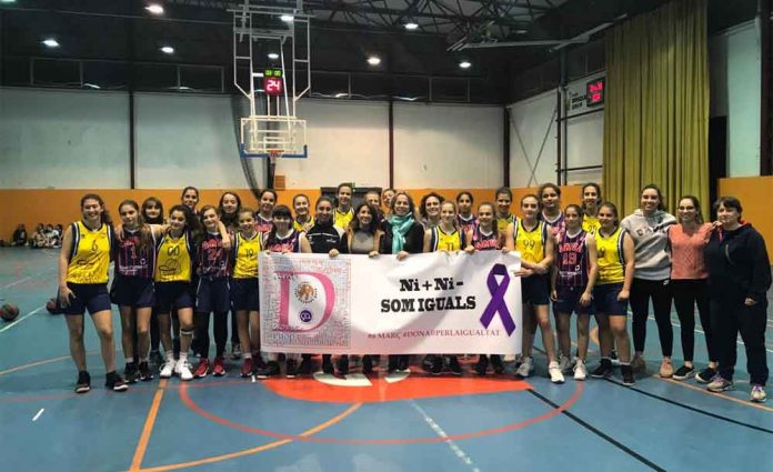 El Bàsquet Gavà amb el 8 de Març
