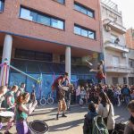 Després del descobriment de la placa la festa es va traslladar al carrer