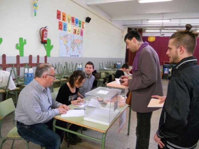 Primeres votacions a l'escola Jacme March
