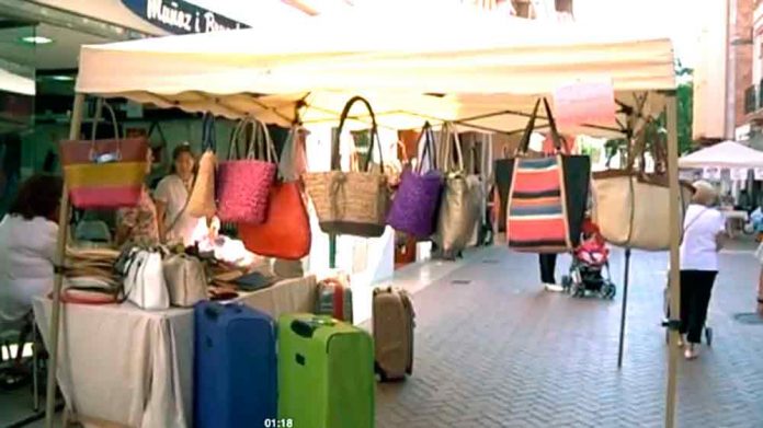 outlet-250619 Outlet al carrer a Gavà aquest juny