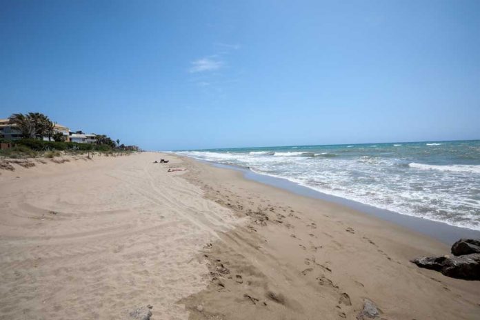 La platja de Gavà renova la Q
