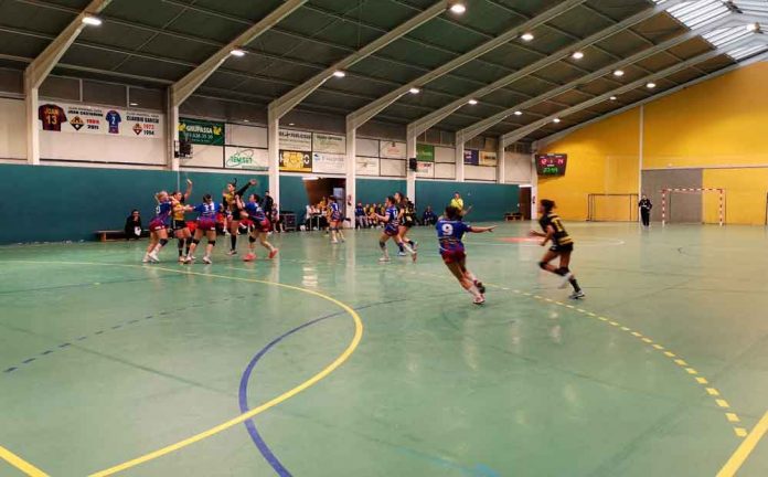 Derrota del Femení del CH Gavà contra el Mataró
