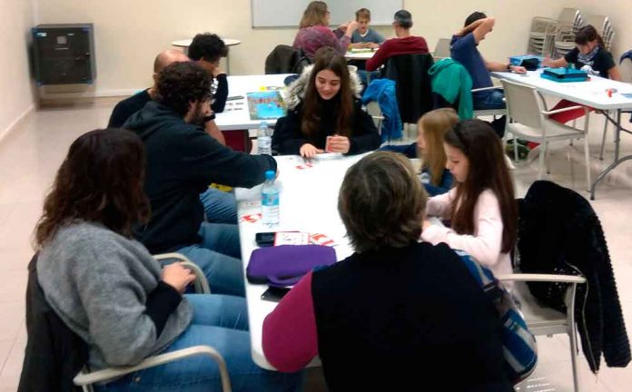 Activitat amb jocs de taula a Gavà