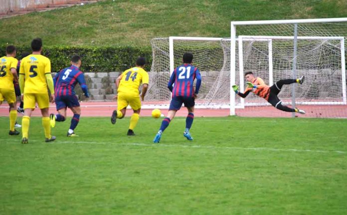 Derrota del CF Gavà contra el Tàrrega