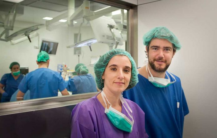 Primer trasplantament de menisc al hospital de Bellvitge