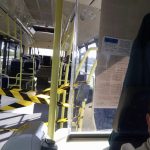 Així es veu aquests dies un autobus des del lloc del conductor.