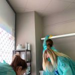 Netejant aquest matí a Estètica i Benestar Patri