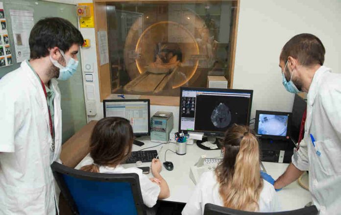 Estudi sobre les afectacions neurològiques del coronavirus
