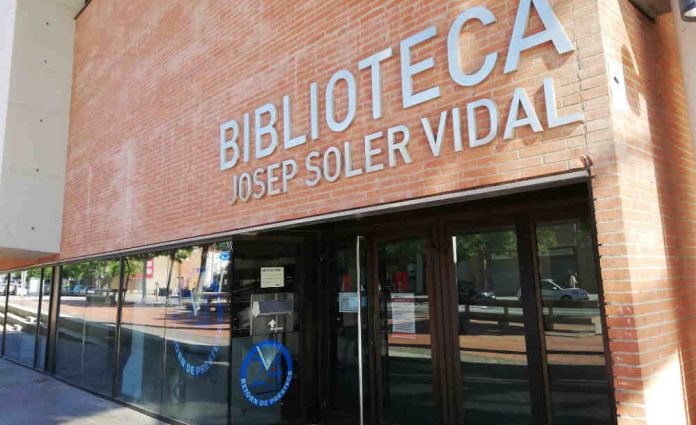 Reobre la biblioteca Josep Soler Vidal