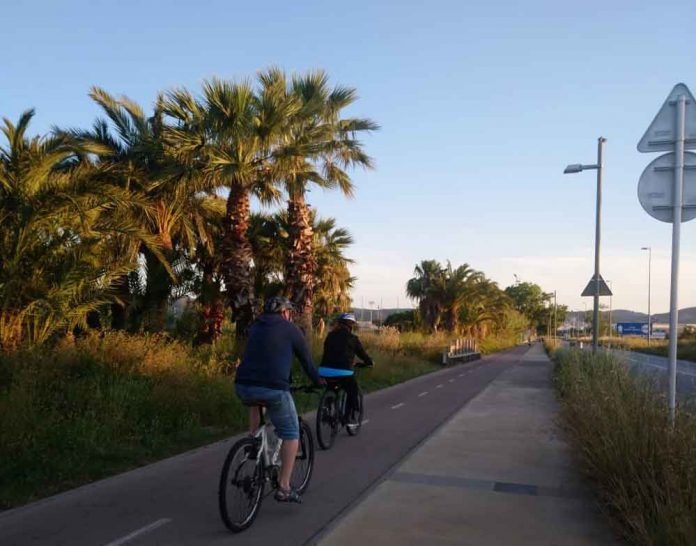 Poden participar a la campanya tots i totes les persones majors de 16 anys. Per guanyar una bicicleta eléctrica només han de compartir fotografies com aquesta a Instagram