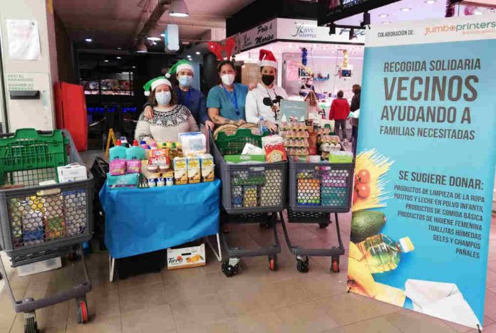 10 carros de productes per a famílies necessitades