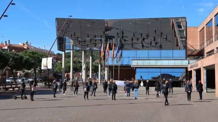 Concentració aquest matí a la plaça Balmes de Gavà perruqueries