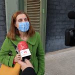 Marta Jiménez, aquest matí davant dels locals buits propietat de GTI