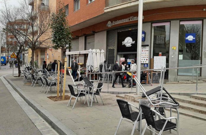 bar 040321 Restauració oberta fins la 1 de la matinada a partir de divendres