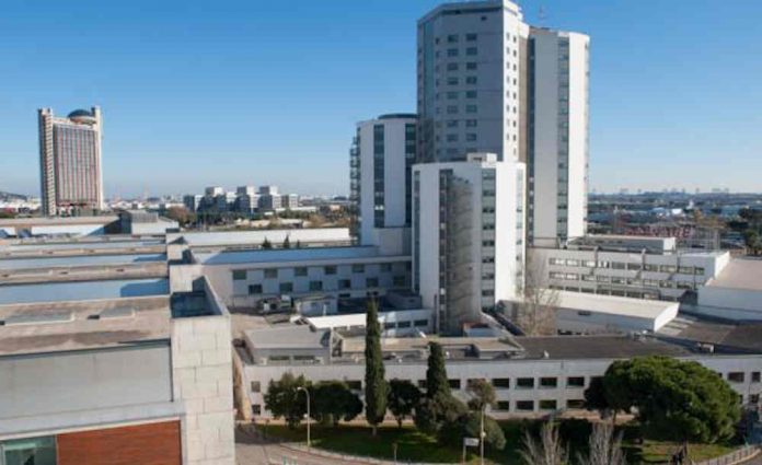 Bellvitge permite la entrada de un acompañante en áreas no COVID