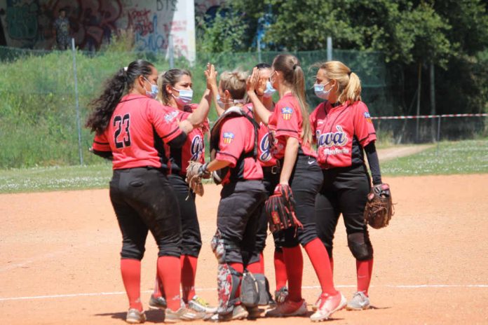 softball 1 070621 El Projecte Softball als play offs per jugar la Copa de la Reinaa