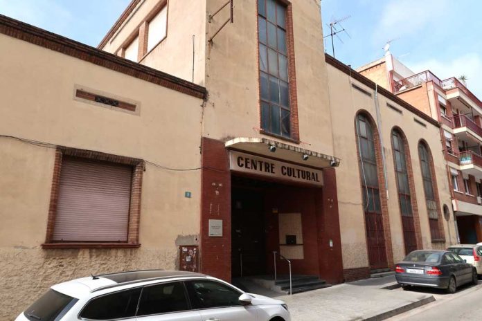 centre-cultural-1-050423 ERC celebra la municipalització del Centre Cultural