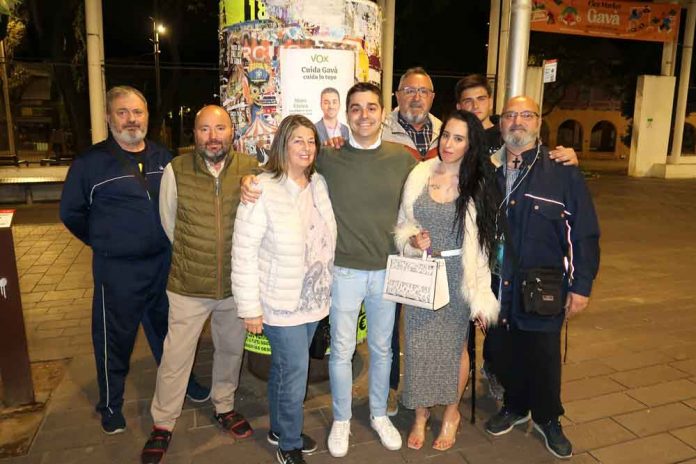 VOX inicia la campanya electoral del 28M