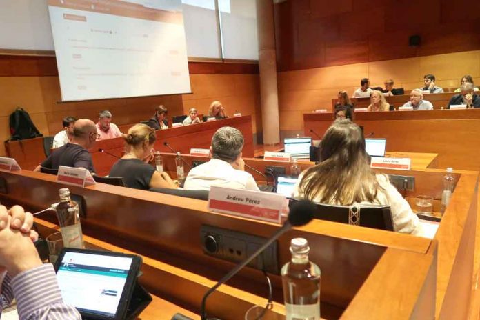 ple-1-191023 Gavà actualitza els impostos i taxes municipals pel 2024