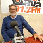 Miquel Segura, als estudis de Ràdio Gavà