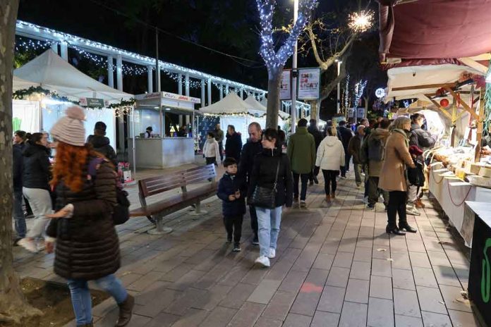 MERCAT-SANT-NICASI-041223