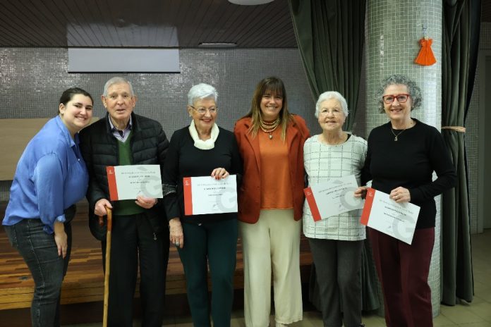 Torneig intercasals diplomes