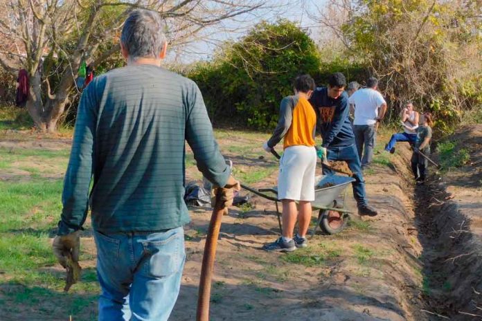 Nova acció de DEPANA per renaturalitzar espais a Gavà