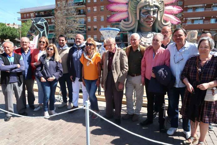 Alejandro Fernández visita la falla de Gavà