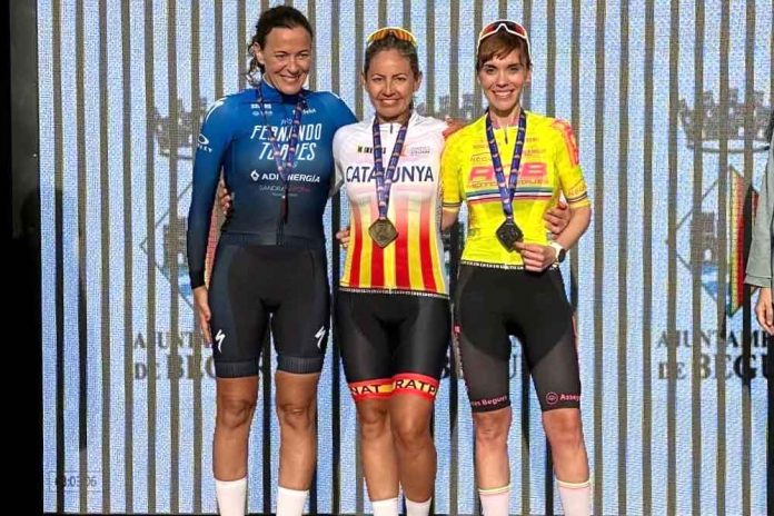 Ursula Ospina campiona de Catalunya de Ciclisme en ruta M40