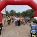 Badia, tot just abans de la sortida de la bicicletada solidària