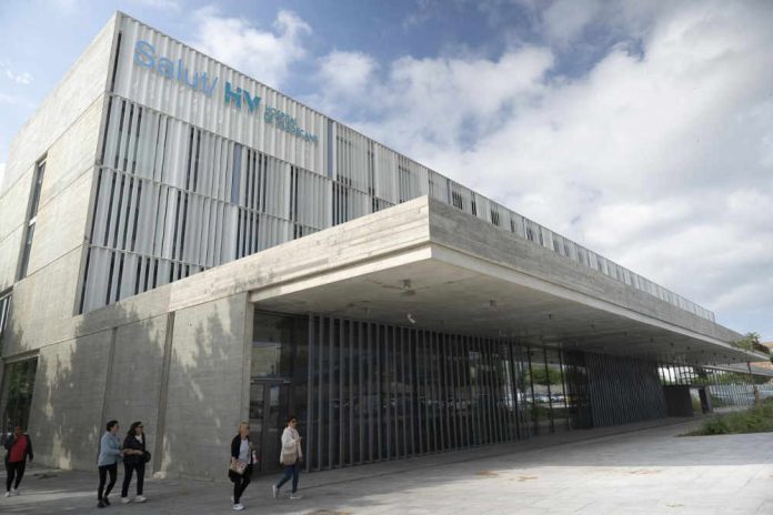 Finalitzat el trasllat al nou Hospital de Viladecans