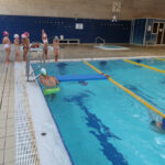 Practicar natació forma part també del casal