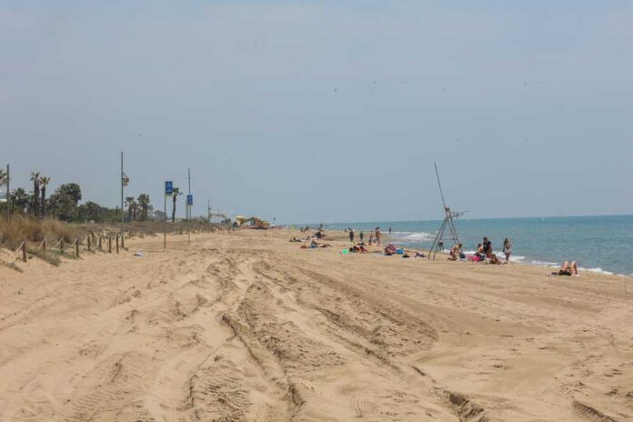 platja-110724 La platja de Gavà renova el distintiu Biosphere