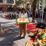 Badia ha estat l’encarregada de dipositar l’ofrena floral en nom de l’Ajuntament de Gavà