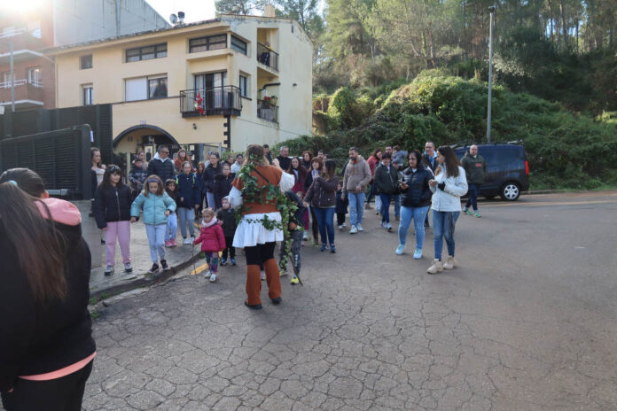 Imatge d'arxiu d'una de les darreres edicions d'aquesta activitat al barri de Can Tries cagatió