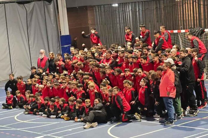 Sala Tr3s Gavà presenta els equips de la temporada