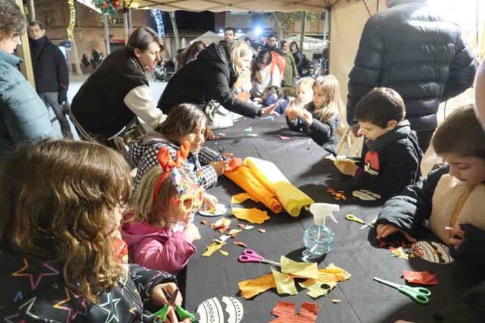 Els joves exposen art al Mercat de Sant Nicasi