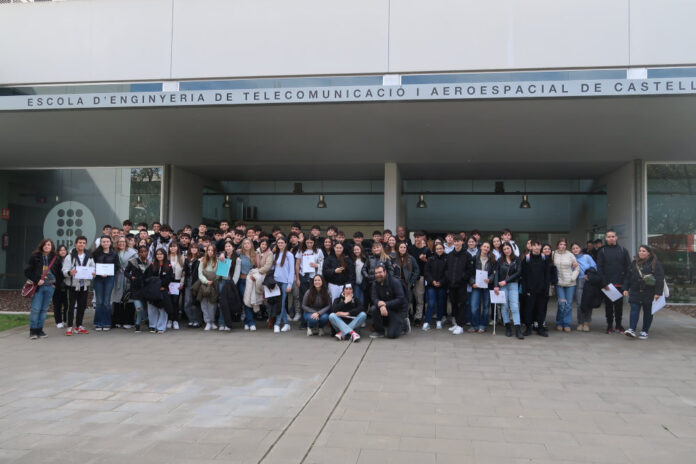 Foto de família dels participants a la 30ª edició de Mart XXI Mart XXI