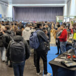 Aspecte de la fira, aquest matí durant la visita dels alumnes gavanencs