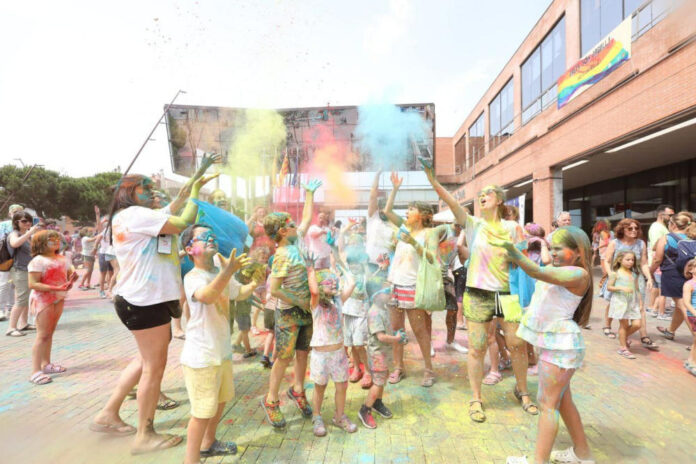 festa holi